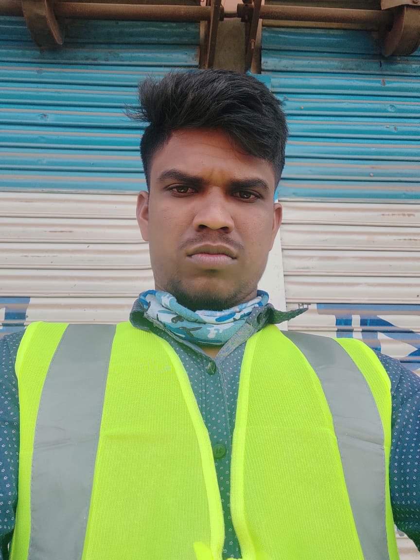 Md Raton Hossain